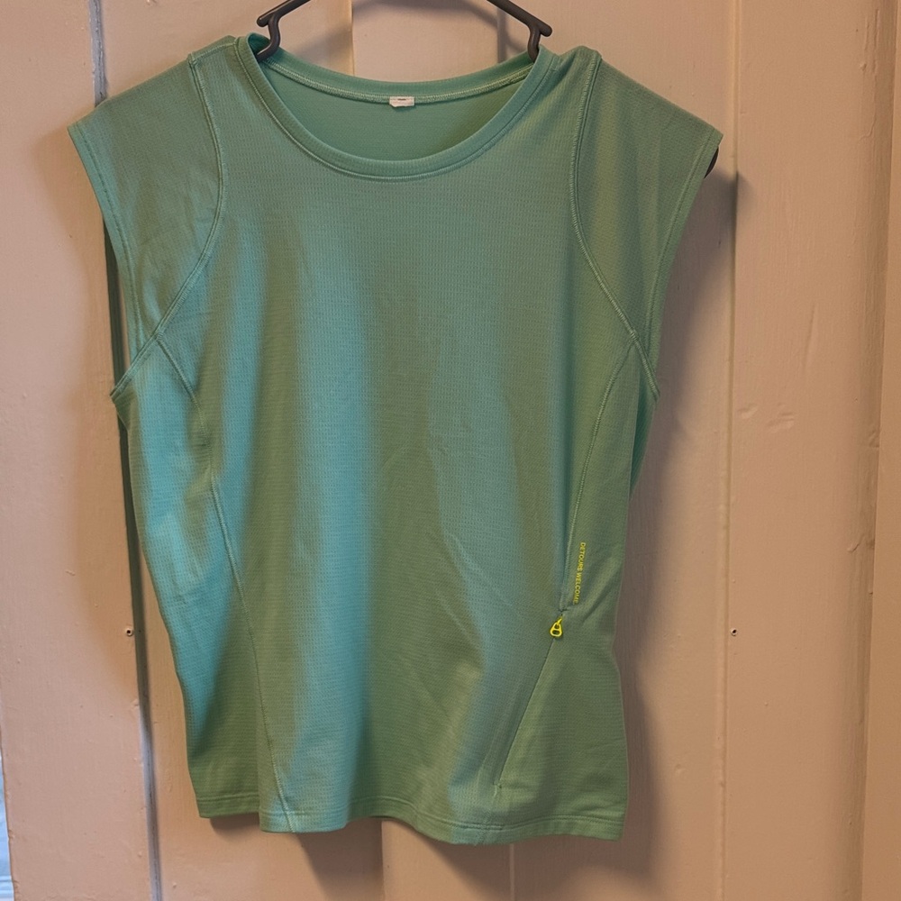 Lululemon Athletica Light Green Muscle Tee